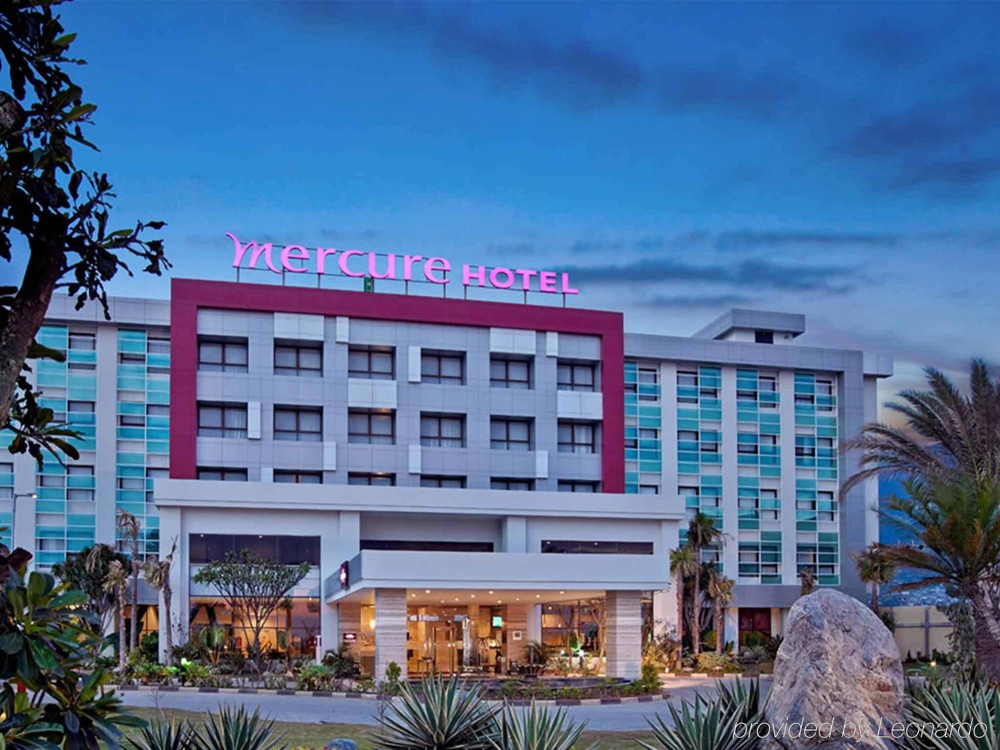 Mercure Palu Eksteriør bilde